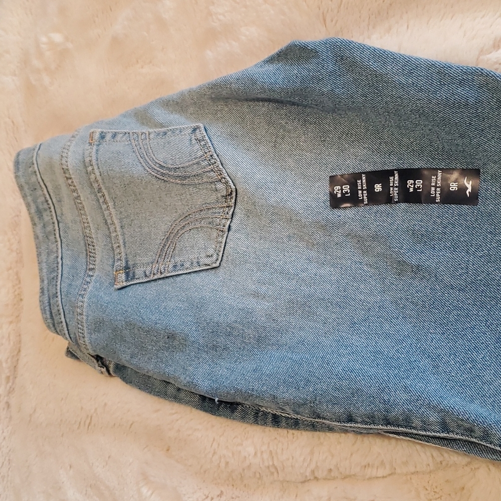 Hollister low rise super skinny Jeans
